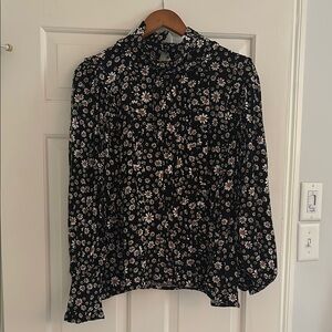 Listicle High Neck Daisy Blouse